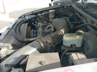 ✅ 2000 Chevrolet S-10 LS • VIN: 1GCCS14W5YK269963 • Лот: 42846011. Опубликован ранее на IAAI с пробегом 211 114 миль. Бесплатный доступ к архиву аукционных продаж из США и подробный отчёт об истории автомобиля на DreamBid. Изображение 12.