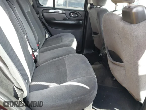 ✅ 2008 GMC Envoy SLE2 • VIN: 1GKDT13S482111358 • Lot: 41415441. Wystawiony na IAAI z przebiegiem 244 325 mil. Bezpłatny archiwum sprzedaży aukcyjnych z USA i szczegółowy raport historii pojazdu na DreamBid. Zdjęcie 8.