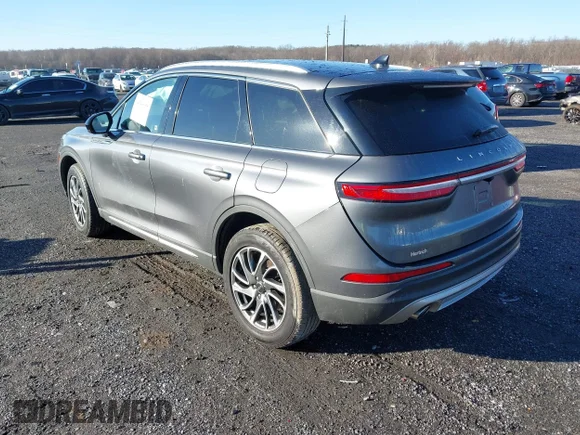 ✅ 2021 Lincoln Corsair Standard • VIN: 5LMCJ1D96MUL07415 • Lot: 44548358. Wystawiony na IAAI z przebiegiem 47 616 mil. Bezpłatny archiwum sprzedaży aukcyjnych z USA i szczegółowy raport historii pojazdu na DreamBid. Zdjęcie 3.