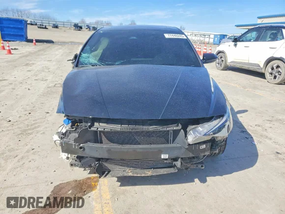 ✅ 2023 Hyundai Elantra N Line • VIN: KMHLR4AF0PU579065 • Lot: 77440245. Wystawiony na Copart z przebiegiem 43 299 mil. Bezpłatny archiwum sprzedaży aukcyjnych z USA i szczegółowy raport historii pojazdu na DreamBid. Zdjęcie 5.