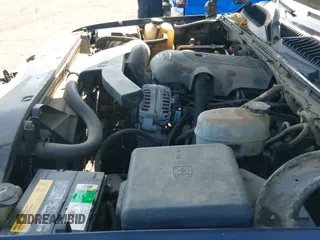 ✅ 2005 Chevrolet Suburban LT • VIN: 1GNFK16Z15R100019 • Лот: 42537673. Опубликован ранее на IAAI с пробегом 247 074 миль. Бесплатный доступ к архиву аукционных продаж из США и подробный отчёт об истории автомобиля на DreamBid. Изображение 12.