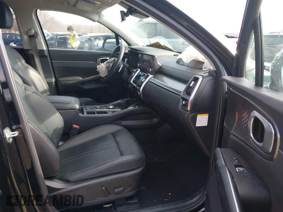 ✅ 2023 Kia Sorento EX • VIN: KNDRHDLG0P5173157 • Лот: 44574304. Опубликован ранее на IAAI с пробегом 14 541 миль. Бесплатный доступ к архиву аукционных продаж из США и подробный отчёт об истории автомобиля на DreamBid. Изображение 5.