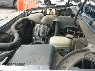 ✅ 2006 Chevrolet Silverado 1500 LT1 • VIN: 2GCEC13T661221690 • Лот: 42631754. Опубликован ранее на IAAI с пробегом 140 260 миль. Бесплатный доступ к архиву аукционных продаж из США и подробный отчёт об истории автомобиля на DreamBid. Изображение 20.