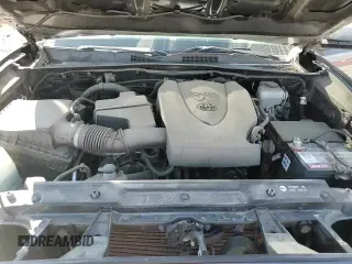 ✅ 2017 Toyota Tacoma TRD Sport • VIN: 3TMCZ5AN0HM057978 • Lot: 69599685. Wystawiony na Copart z przebiegiem 89 566 mil. Bezpłatny archiwum sprzedaży aukcyjnych z USA i szczegółowy raport historii pojazdu na DreamBid. Zdjęcie 13.