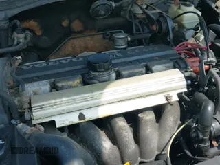 ✅ 1996 Volvo 850 Grand Lux • VIN: YV1LS5544T1279056 • Lot: 42798485. Wystawiony na IAAI z przebiegiem 1 002 584 mil. Bezpłatny archiwum sprzedaży aukcyjnych z USA i szczegółowy raport historii pojazdu na DreamBid. Zdjęcie 12.