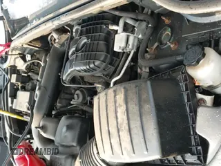 ✅ 2018 Jeep Compass Latitude • VIN: 3C4NJCBB5JT151813 • Lot: 43841234. Listed on IAAI with 170,223 mi. Free auction sales archive from the USA and detailed vehicle history report at DreamBid. Image 19.