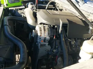 ✅ 2007 Chevrolet Tahoe LS • VIN: 1GNFC13047R105253 • Lot: 43667772. Listed on IAAI with 277,438 mi. Free auction sales archive from the USA and detailed vehicle history report at DreamBid. Image 12.