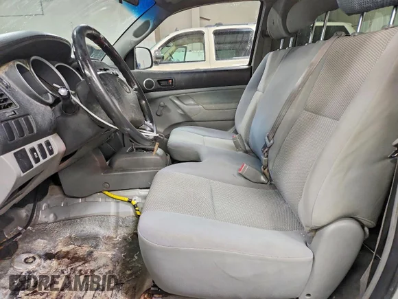 ✅ 2009 Toyota Tacoma • VIN: 5TENX22N19Z669848 • Lot: 74416705. Wystawiony na Copart z przebiegiem 176 723 mil. Bezpłatny archiwum sprzedaży aukcyjnych z USA i szczegółowy raport historii pojazdu na DreamBid. Zdjęcie 7.