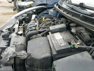 ✅ 2015 Hyundai Elantra • VIN: KMHD35LH3FU244147 • Lot: 43492301. Listed on IAAI with 132,073 mi. Free auction sales archive from the USA and detailed vehicle history report at DreamBid. Image 22.