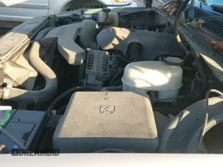 ✅ 2006 GMC Yukon XL SLT • VIN: 3GKFK16Z06G207450 • Lot: 41250452. Listed on IAAI with 229,080 mi. Free auction sales archive from the USA and detailed vehicle history report at DreamBid. Image 12.