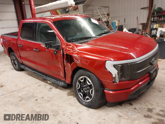 ✅ 2023 Ford F-150 Lightning Pro • VIN: 1FTVW1EL9PWG03257 • Lot: 41686806. Listed on IAAI with 38,152 mi. Free auction sales archive from the USA and detailed vehicle history report at DreamBid. Image 1.