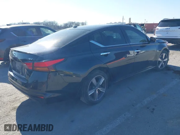 ✅ 2019 Nissan Altima SV • VIN: 1N4BL4DV6KC186390 • Lot: 44207776. Wystawiony na IAAI z przebiegiem 86 075 mil. Bezpłatny archiwum sprzedaży aukcyjnych z USA i szczegółowy raport historii pojazdu na DreamBid. Zdjęcie 4.