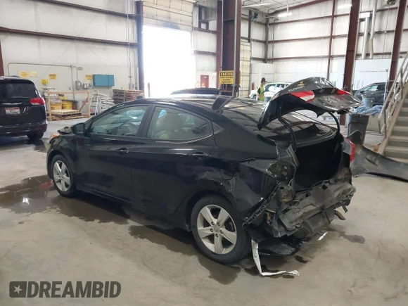 ✅ 2013 Hyundai Elantra Limited • VIN: KMHDH4AE3DU565154 • Lot: 42993555. Wystawiony na IAAI z przebiegiem 170 215 mil. Bezpłatny archiwum sprzedaży aukcyjnych z USA i szczegółowy raport historii pojazdu na DreamBid. Zdjęcie 3.