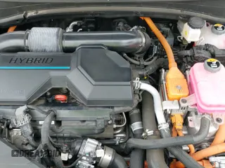 ✅ 2024 Kia Sportage LX • VIN: KNDPU3DG4R7123400 • Lot: 41758050. Wystawiony na IAAI z przebiegiem 21 312 mil. Bezpłatny archiwum sprzedaży aukcyjnych z USA i szczegółowy raport historii pojazdu na DreamBid. Zdjęcie 20.