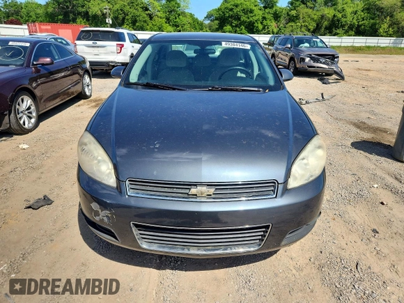 ✅ 2010 Chevrolet Impala LT • VIN: 2G1WB5EK9A1189077 • Lot: 49384146. Wystawiony na Copart z przebiegiem 156 163 mil. Bezpłatny archiwum sprzedaży aukcyjnych z USA i szczegółowy raport historii pojazdu na DreamBid. Zdjęcie 5.