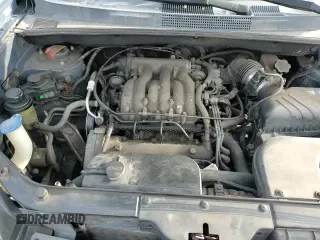 2009 Hyundai Tucson SE z VIN KM8JN72D79U113802, wystawiony jako Copart lot #83455074 z przebiegiem 201 936 mil mil oraz Czysty tytuł • Clean title. Historia ofert i sprzedaży dostępna na DreamBid. Obrazek 14.