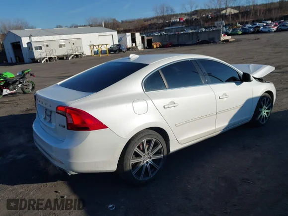 ✅ 2018 Volvo S60 Inscription • VIN: LYV402TK9JB156696 • Lot: 41719879. Listed on IAAI with 103,134 mi. Free auction sales archive from the USA and detailed vehicle history report at DreamBid. Image 4.