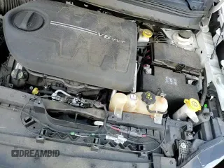 ✅ 2019 Jeep Cherokee Latitude Plus • VIN: 1C4PJLLX0KD353677 • Lot: 80169455. Listed on Copart with 112,458 mi. Free auction sales archive from the USA and detailed vehicle history report at DreamBid. Image 14.