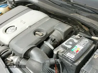 ✅ 2007 Volkswagen Jetta • VIN: 3VWGF71K27M123406 • Лот: 41797736. Опубликован ранее на IAAI с пробегом 239 505 миль. Бесплатный доступ к архиву аукционных продаж из США и подробный отчёт об истории автомобиля на DreamBid. Изображение 19.