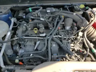 ✅ 2024 Ford Maverick XL • VIN: 3FTTW8A9XRRA19028 • Lot: 85743485. Listed on Copart with 34,489 mi. Free auction sales archive from the USA and detailed vehicle history report at DreamBid. Image 14.