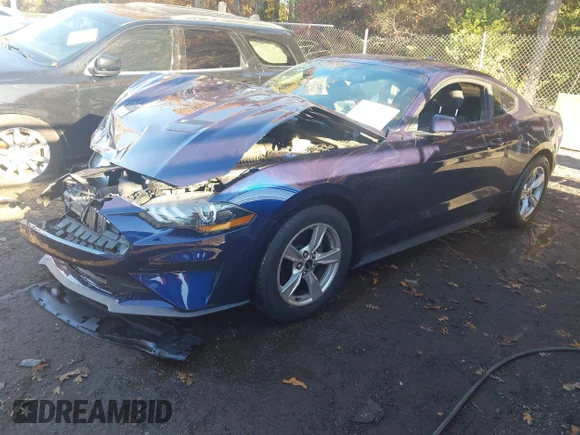 ✅ 2020 Ford Mustang EcoBoost Premium • VIN: 1FA6P8TH0L5169213 • Lot: 43570889. Wystawiony na IAAI z przebiegiem Nie podano. Bezpłatny archiwum sprzedaży aukcyjnych z USA i szczegółowy raport historii pojazdu na DreamBid. Zdjęcie 2.