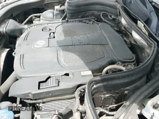 ✅ 2013 Mercedes-Benz GLK 350 • VIN: WDCGG5HB1DG054217 • Lot: 42647703. Wystawiony na IAAI z przebiegiem 166 570 mil. Bezpłatny archiwum sprzedaży aukcyjnych z USA i szczegółowy raport historii pojazdu na DreamBid. Zdjęcie 19.