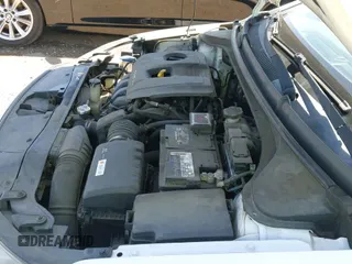 ✅ 2017 Hyundai Elantra Value Edition • VIN: 5NPD84LFXHH172052 • Lot: 43141933. Listed on IAAI with 92,445 mi. Free auction sales archive from the USA and detailed vehicle history report at DreamBid. Image 19.