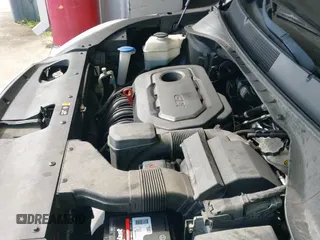 ✅ 2017 Kia Sorento LX • VIN: 5XYPGDA33HG198248 • Lot: 43451886. Listed on IAAI with 98,516 mi. Free auction sales archive from the USA and detailed vehicle history report at DreamBid. Image 18.