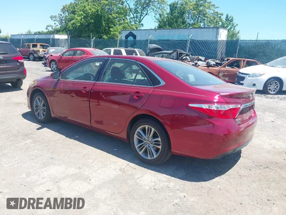 ✅ 2017 Toyota Camry XLE • VIN: 4T1BF1FK1HU798238 • Lot: 45292195. Wystawiony na IAAI z przebiegiem 106 032 mil. Bezpłatny archiwum sprzedaży aukcyjnych z USA i szczegółowy raport historii pojazdu na DreamBid. Zdjęcie 3.