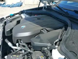 ✅ 2025 BMW 3 Series 330i xDrive • VIN: 3MW89CW09S8F30815 • Lot: 42959851. Wystawiony na IAAI z przebiegiem 13 232 mil. Bezpłatny archiwum sprzedaży aukcyjnych z USA i szczegółowy raport historii pojazdu na DreamBid. Zdjęcie 22.