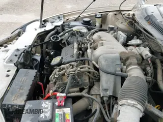 ✅ 1998 Ford Taurus LX • VIN: 1FAFP52U9WA166500 • Lot: 42295719. Listed on IAAI with 141,468 mi. Free auction sales archive from the USA and detailed vehicle history report at DreamBid. Image 19.