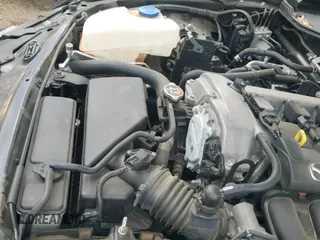 ✅ 2018 Mazda MX-5 Miata Grand Touring • VIN: JM1NDAM76J0205170 • Lot: 41963698. Wystawiony na IAAI z przebiegiem 108 136 mil. Bezpłatny archiwum sprzedaży aukcyjnych z USA i szczegółowy raport historii pojazdu na DreamBid. Zdjęcie 19.