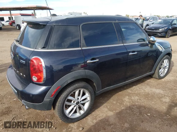 ✅ 2014 MINI Countryman • VIN: WMWZB3C54EWR41981 • Lot: 43814076. Wystawiony na IAAI z przebiegiem 153 358 mil. Bezpłatny archiwum sprzedaży aukcyjnych z USA i szczegółowy raport historii pojazdu na DreamBid. Zdjęcie 4.