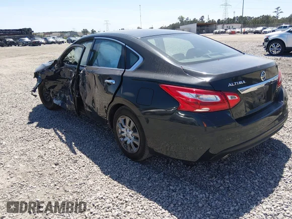 ✅ 2016 Nissan Altima SV • VIN: 1N4AL3APXGC250157 • Лот: 44910431. Опубліковано раніше на IAAI з пробігом 70 449 миль. Безкоштовний доступ до архіву аукціонних продажів зі США та докладний звіт про історію автомобіля на DreamBid. Зображення 3.
