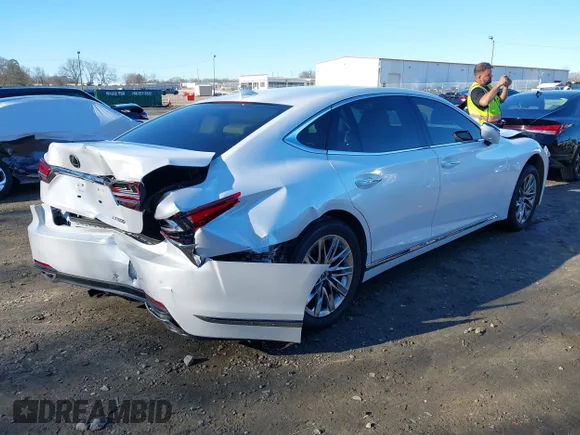 ✅ 2018 Lexus LS 500 F Sport • VIN: JTHB51FF2J5003707 • Лот: 44398189. Опубліковано раніше на IAAI з пробігом 72 714 миль. Безкоштовний доступ до архіву аукціонних продажів зі США та докладний звіт про історію автомобіля на DreamBid. Зображення 4.