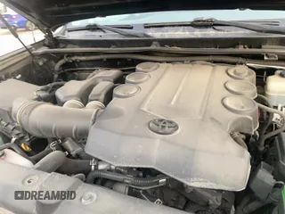 ✅ 2013 Toyota 4Runner SR5 • VIN: JTEBU5JR6D5128366 • Лот: 92357755. Опубликован ранее на Copart с пробегом 233 508 миль. Бесплатный доступ к архиву аукционных продаж из США и подробный отчёт об истории автомобиля на DreamBid. Изображение 11.