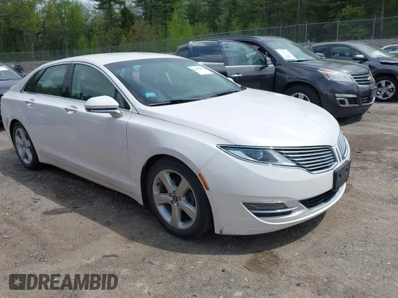 ✅ 2015 Lincoln MKZ Hybrid • VIN: 3LN6L2LU6FR605723 • Lot: 42246269. Wystawiony na IAAI z przebiegiem 121 942 mil. Bezpłatny archiwum sprzedaży aukcyjnych z USA i szczegółowy raport historii pojazdu na DreamBid. Zdjęcie 1.