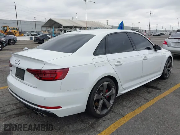 ✅ 2019 Audi S4 • VIN: WAUB4BF42KA060455 • Lot: 43367920. Listed on IAAI with 50,656 mi. Free auction sales archive from the USA and detailed vehicle history report at DreamBid. Image 4.