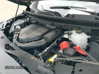 ✅ 2025 Buick Enclave Sport Touring • VIN: 5GAEVBRS3SJ162145 • Lot: 42241997. Listed on IAAI with 1,528 mi. Free auction sales archive from the USA and detailed vehicle history report at DreamBid. Image 19.