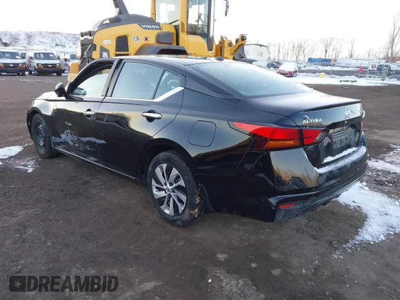 ✅ 2019 Nissan Altima S • VIN: 1N4BL4BVXKC143576 • Lot: 44187884. Wystawiony na IAAI z przebiegiem 40 103 mil. Bezpłatny archiwum sprzedaży aukcyjnych z USA i szczegółowy raport historii pojazdu na DreamBid. Zdjęcie 3.