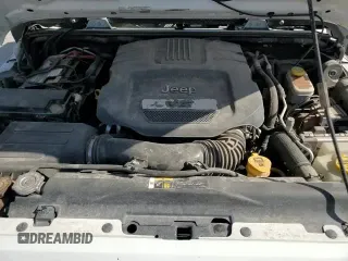 ✅ 2018 Jeep Wrangler Unlimited Sport • VIN: 1C4BJWDG2JL851944 • Лот: 63127125. Опубликован ранее на Copart с пробегом 110 759 миль. Бесплатный доступ к архиву аукционных продаж из США и подробный отчёт об истории автомобиля на DreamBid. Изображение 14.