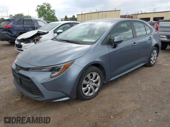 ✅ 2024 Toyota Corolla LE • VIN: 5YFB4MDE2RP173709 • Лот: 45253961. Опубликован ранее на IAAI с пробегом 103 538 миль. Бесплатный доступ к архиву аукционных продаж из США и подробный отчёт об истории автомобиля на DreamBid. Изображение 2.