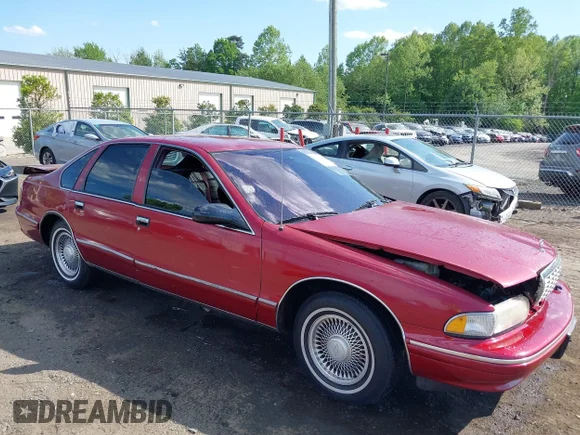 ✅ 1996 Chevrolet Caprice 1SA Special Value • VIN: 1G1BL52P2TR170330 • Лот: 42179740. Опубликован ранее на IAAI с пробегом 169 555 миль. Бесплатный доступ к архиву аукционных продаж из США и подробный отчёт об истории автомобиля на DreamBid. Изображение 1.