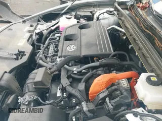 ✅ 2024 Toyota Crown XLE • VIN: JTDAAAAFXR3023016 • Lot: 41570053. Wystawiony na IAAI z przebiegiem 46 729 mil. Bezpłatny archiwum sprzedaży aukcyjnych z USA i szczegółowy raport historii pojazdu na DreamBid. Zdjęcie 18.