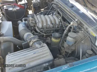 ✅ 1998 Isuzu Rodeo S • VIN: 4S2CK58W9W4313907 • Lot: 42843094. Listed on IAAI with 252,428 mi. Free auction sales archive from the USA and detailed vehicle history report at DreamBid. Image 15.