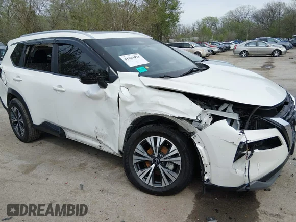 ✅ 2023 Nissan Rogue SV • VIN: 5N1BT3BB9PC746886 • Лот: 44824493. Опубліковано раніше на IAAI з пробігом 49 446 миль. Безкоштовний доступ до архіву аукціонних продажів зі США та докладний звіт про історію автомобіля на DreamBid. Зображення 6.
