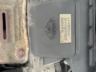 ✅ 2017 Toyota Camry Hybrid LE • VIN: 4T1BD1FK9HU205344 • Lot: 43597896. Wystawiony na IAAI z przebiegiem 303 665 mil. Bezpłatny archiwum sprzedaży aukcyjnych z USA i szczegółowy raport historii pojazdu na DreamBid. Zdjęcie 13.