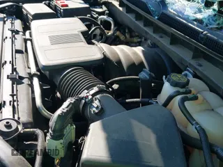 ✅ 2023 Cadillac Escalade 4WD Sport • VIN: 1GYS4EKL1PR484665 • Лот: 42658662. Опубликован ранее на IAAI с пробегом 45 772 миль. Бесплатный доступ к архиву аукционных продаж из США и подробный отчёт об истории автомобиля на DreamBid. Изображение 12.