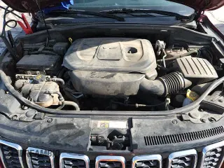 ✅ 2019 Jeep Grand Cherokee Limited • VIN: 1C4RJFBG2KC693172 • Лот: 84208455. Опубликован ранее на Copart с пробегом 91 122 миль. Бесплатный доступ к архиву аукционных продаж из США и подробный отчёт об истории автомобиля на DreamBid. Изображение 16.