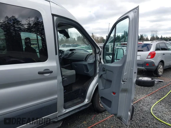✅ 2016 Ford Transit XLT • VIN: 1FBZX2CM2GKA14319 • Лот: 44497467. Опубліковано раніше на IAAI з пробігом Не вказано. Безкоштовний доступ до архіву аукціонних продажів зі США та докладний звіт про історію автомобіля на DreamBid. Зображення 5.